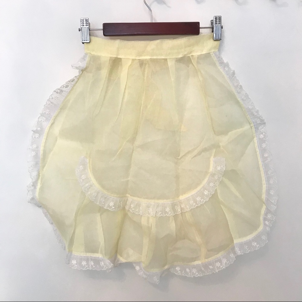 LAST CHANCE Vtg Sheer Yellow Apron with Lace Trim